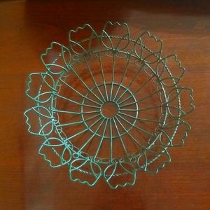 Wire tulip basket.